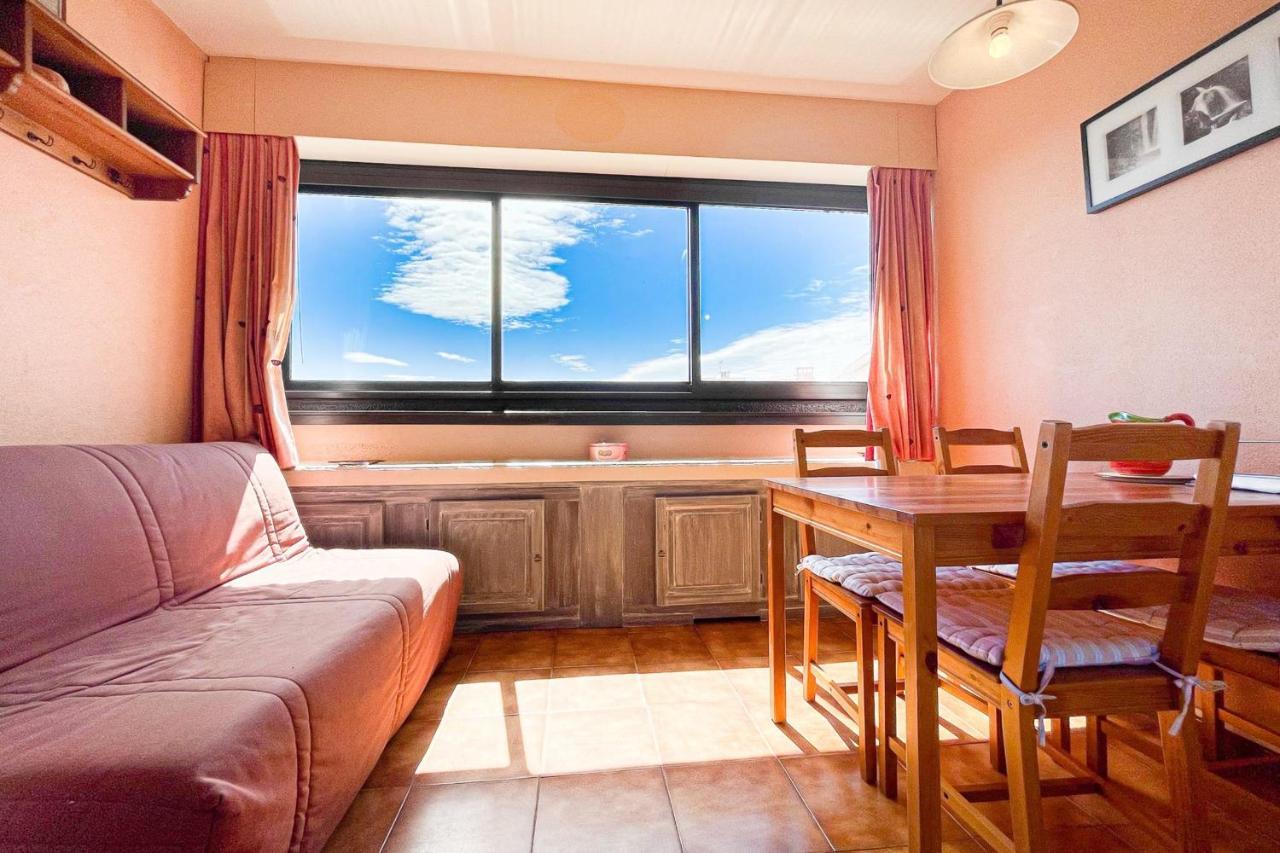 Bright Apartment With Pool Fréjus Eksteriør billede